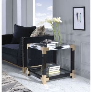 End table- mesa pequeña