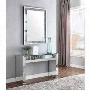 Consola table