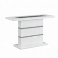 Consola table