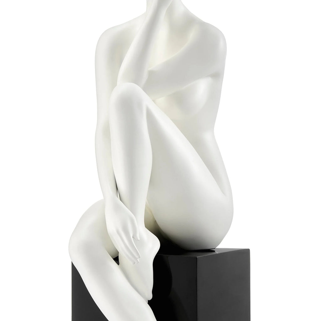 ANTOINETTE DOLL SCULPTURE WITH BASE // MATTE WHITE