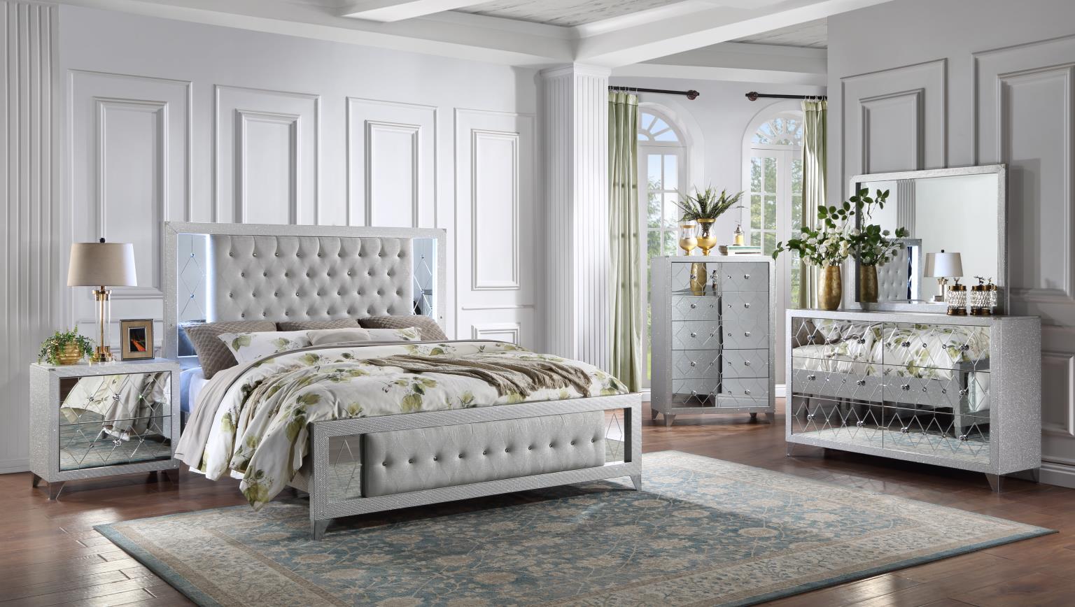 BEDROOM SET