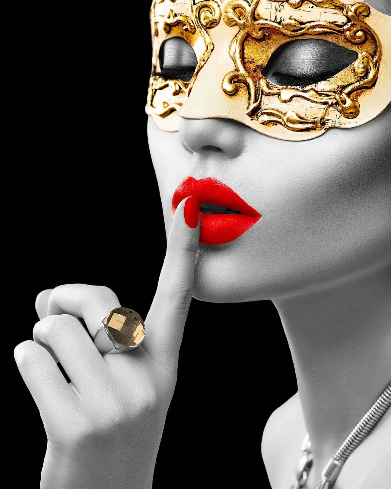 Gold Mask Glass