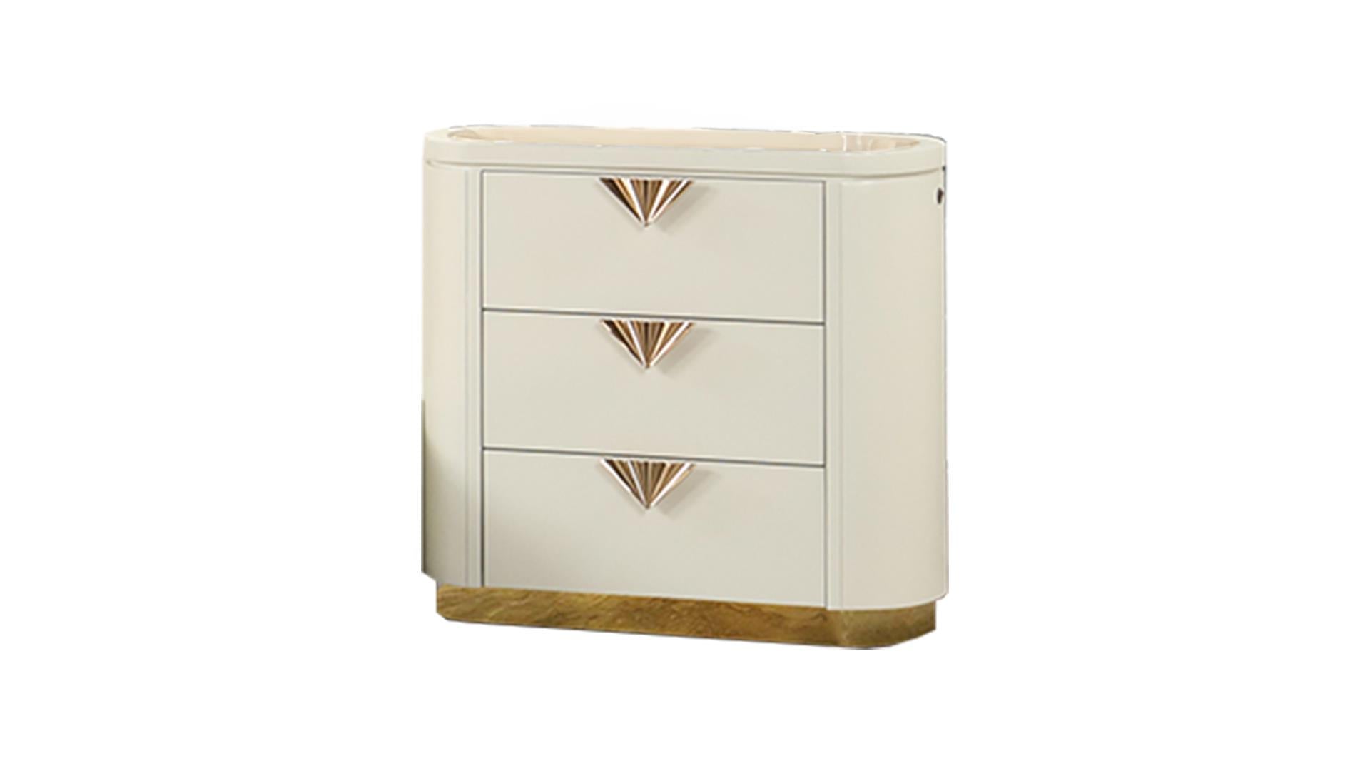BEDROOM SET