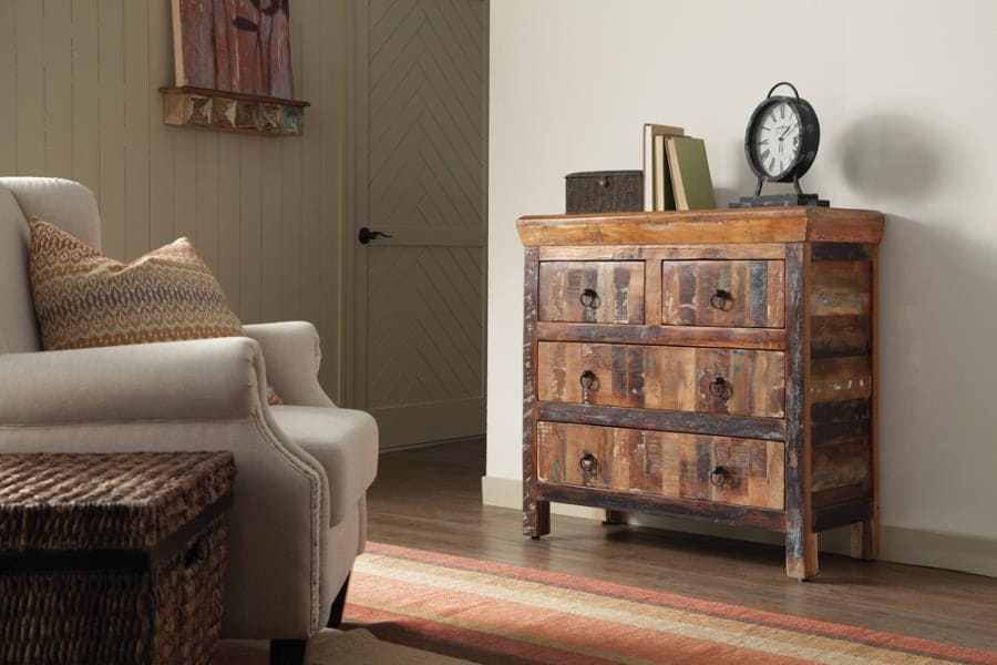 Accent cabinet