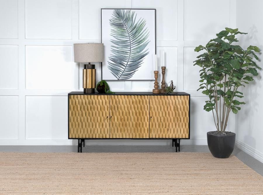 Accent cabinet