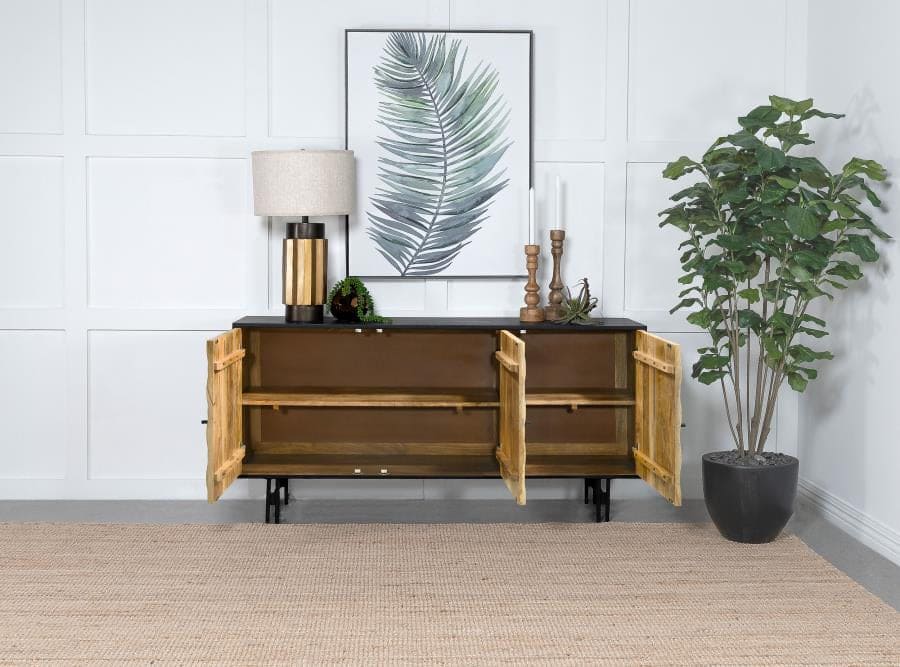 Accent cabinet