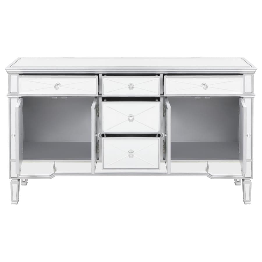 Accent cabinet