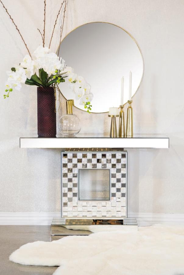 Consola table