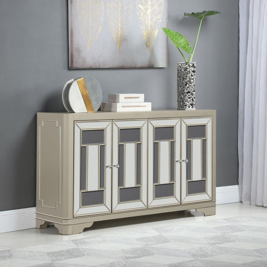 Accent cabinet