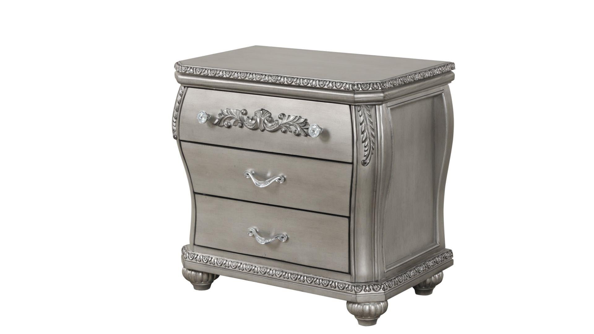 BEDROOM SET