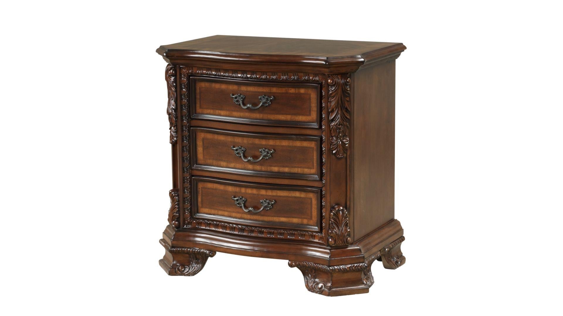 BEDROOM SET