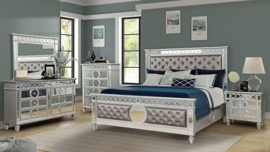 BEDROOM SET