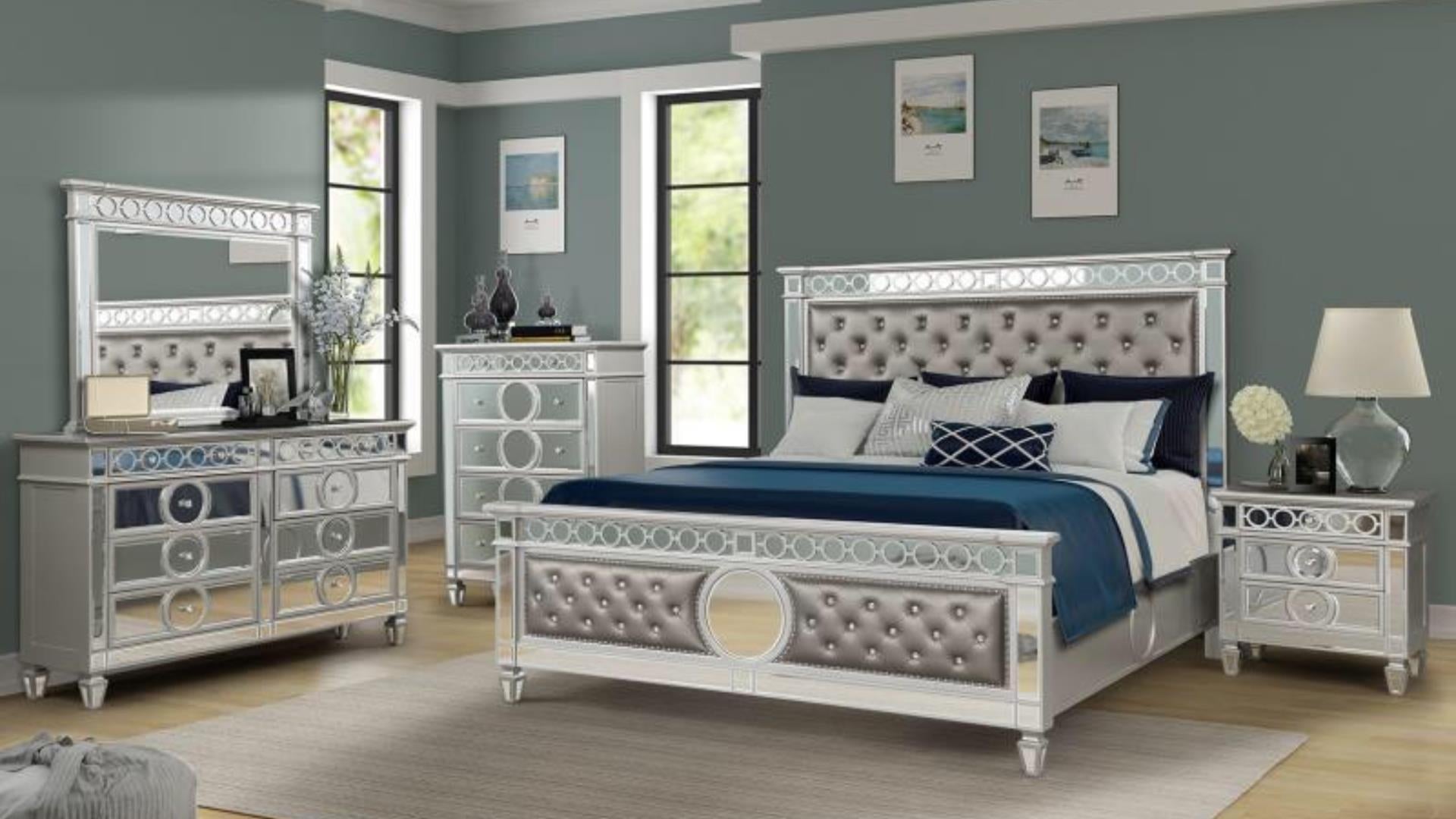 BEDROOM SET