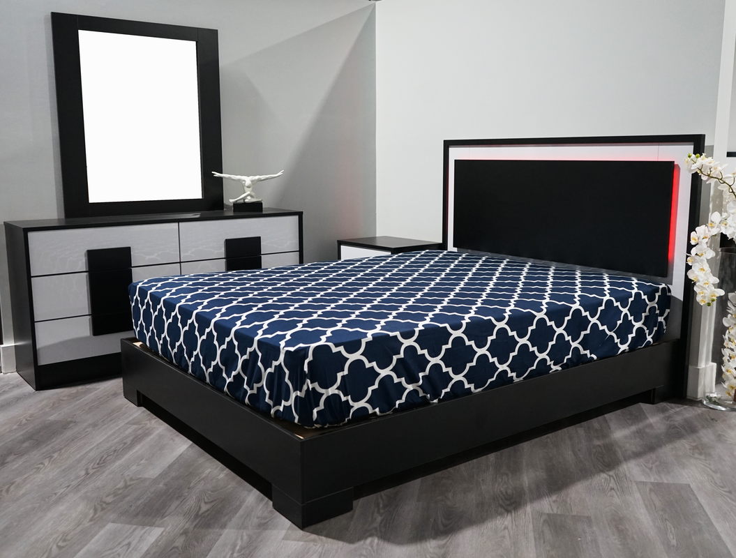 BEDROOM SET