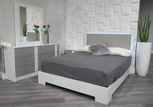 BEDROOM SET